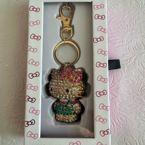 Hello Kitty Sanrio Bling 3D Keychain - Picture 4 of 5